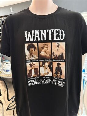 WANTED Black Graphic T‑Shirt Featuring Iconic Women new xl